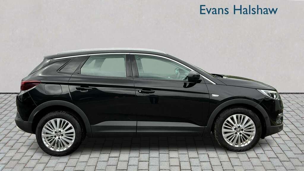 Vauxhall Grandland X 1.5 Turbo D Business Edition Nav 2019 Black #3