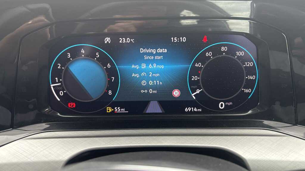 Volkswagen Golf 1.5 Tsi 150 Life 2022 Black #3