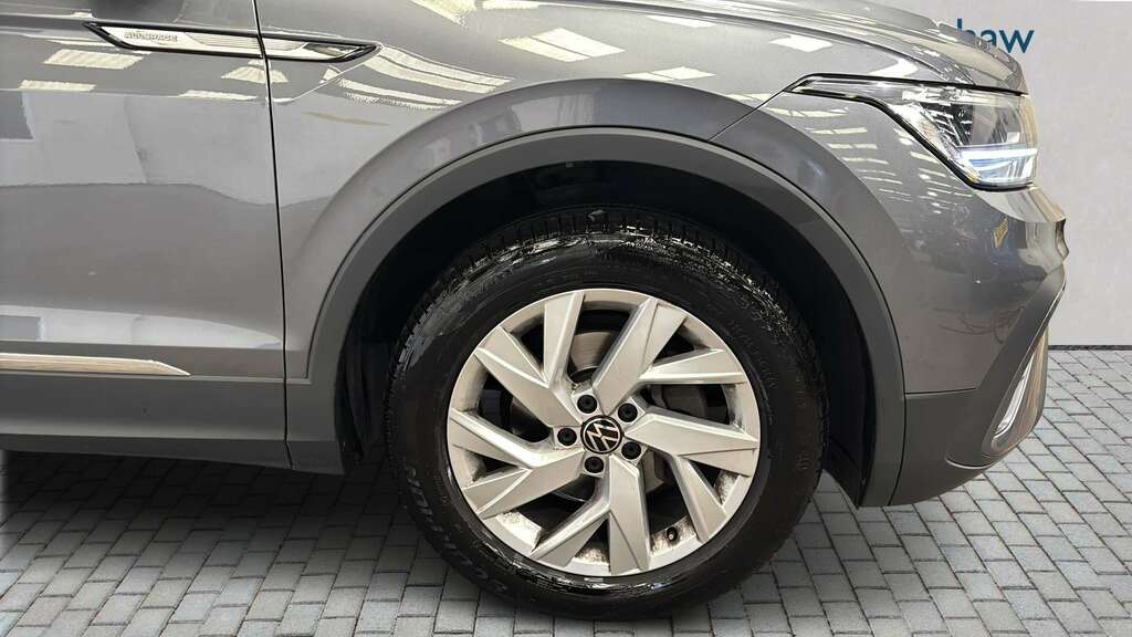 Volkswagen Tiguan Allspace 1.5 Tsi Life Dsg 2023 LT23WHK Grey #5
