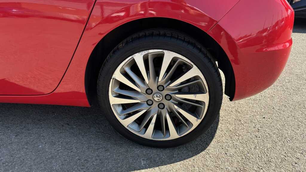 Vauxhall Astra 1.6 Cdti 16V 136 Sri Nav 2015 BU65RHV Red #5