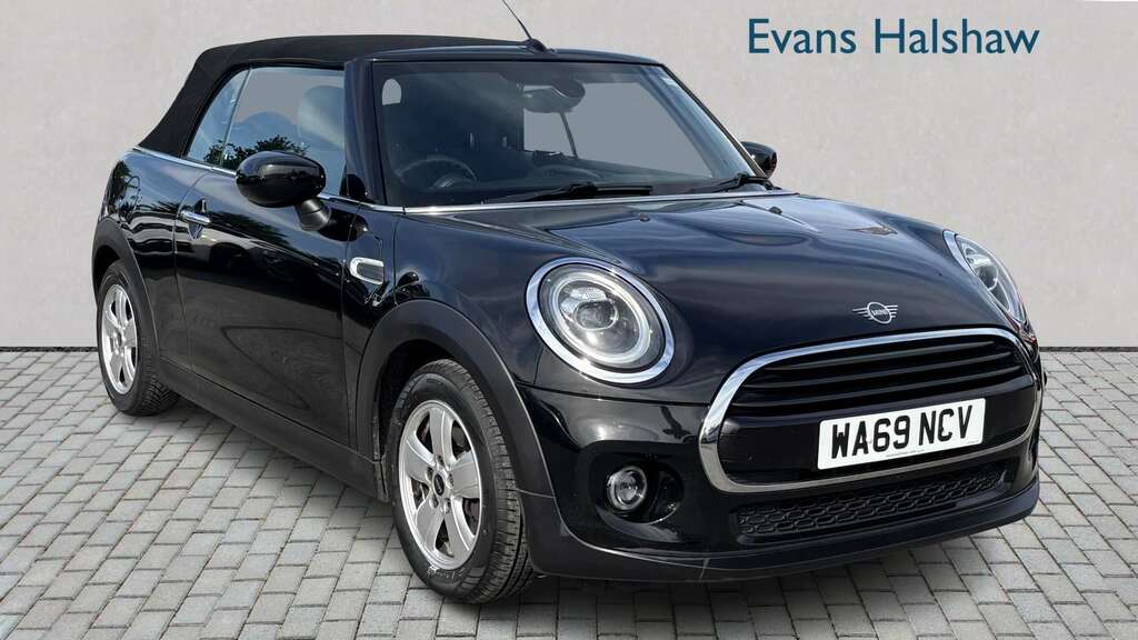 Mini Convertible 1.5 Cooper Classic II 2019 Black