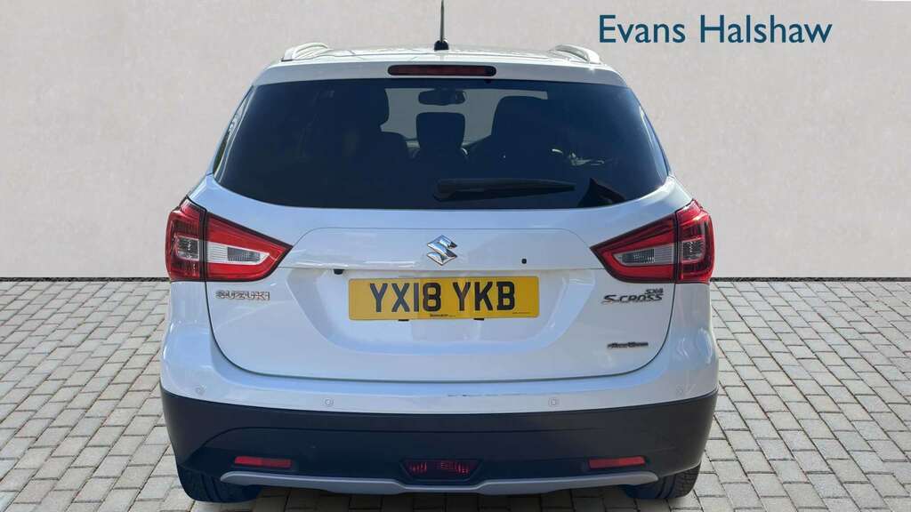 Suzuki SX4 S Cross 1.6 Ddis Sz5 Allgrip 2018 White #4