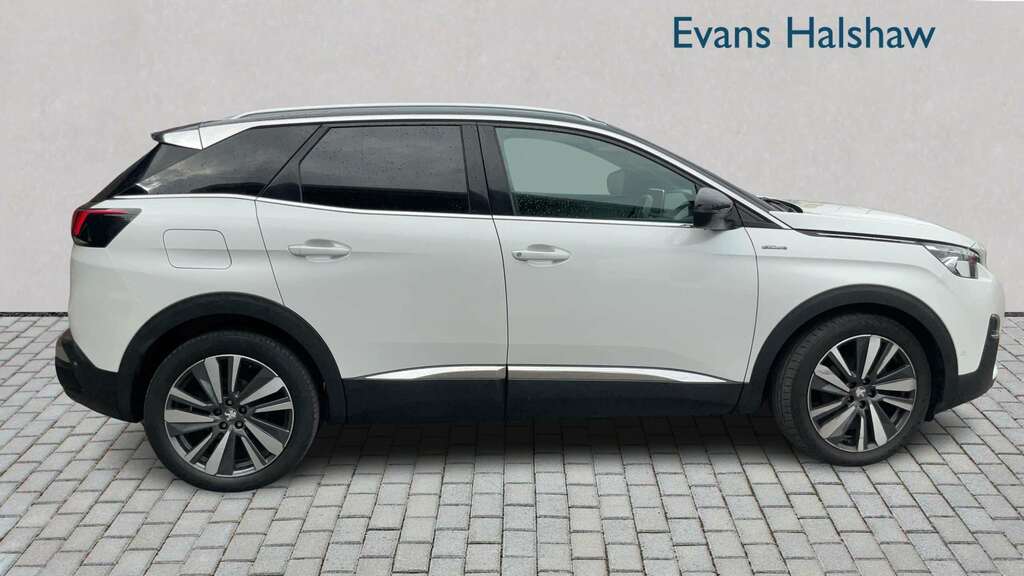 Peugeot 3008 1.2 Puretech Gt Line Premium 2020 White #3