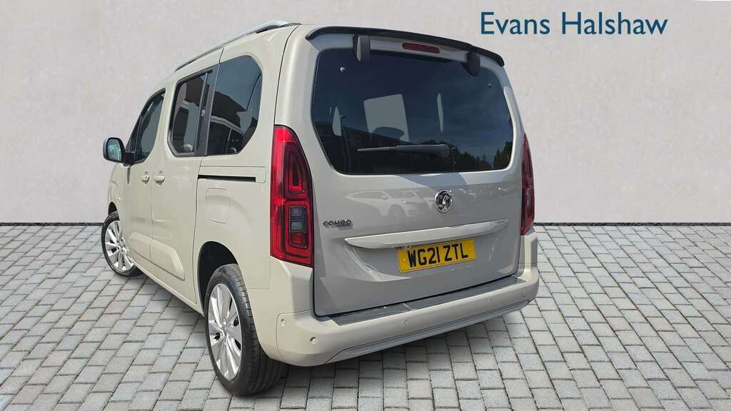 Vauxhall Combo Life 1.2 Turbo 130 Elite 7 Seat 2021 Grey #2