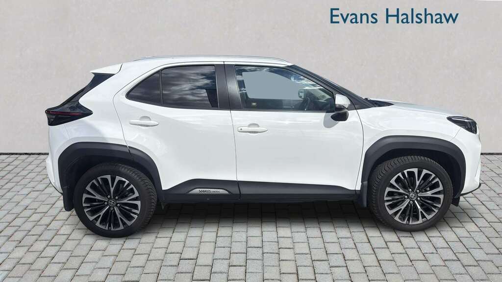Toyota Yaris Cross 1.5 Hybrid Excel Cvt 2022 YP22EUR White #5