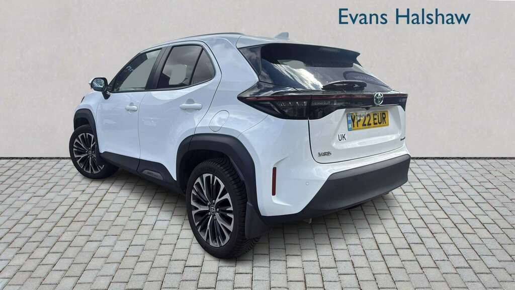 Toyota Yaris Cross 1.5 Hybrid Excel Cvt 2022 YP22EUR White #3