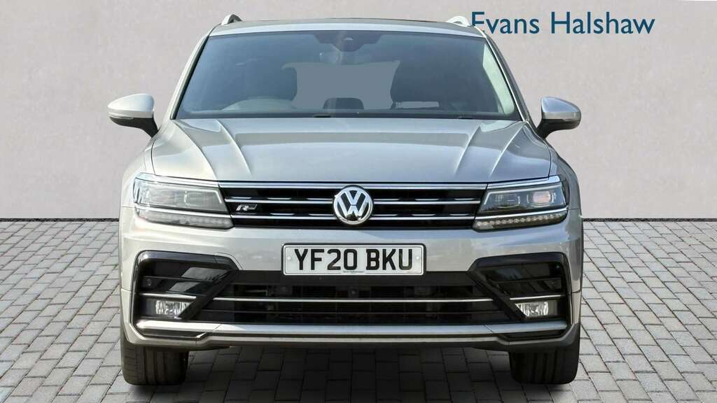 Volkswagen Tiguan 2.0 Tsi 230 4Motion Sel Dsg 2020 Silver #4