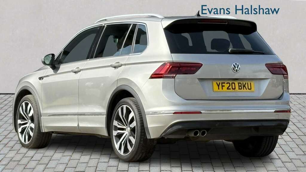 Volkswagen Tiguan 2.0 Tsi 230 4Motion Sel Dsg 2020 Silver #2