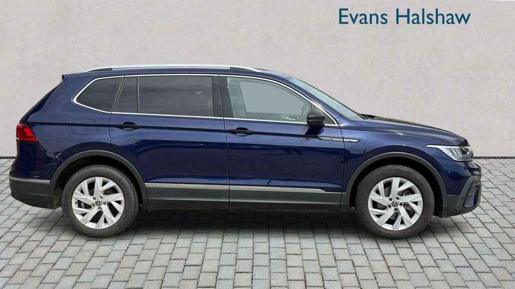 Volkswagen Tiguan Allspace 1.5 Tsi Life Dsg 2023 Blue #4
