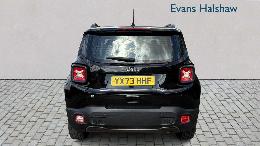 Jeep Renegade 1.5 E-hybrid Limited Dct 2023 Black #4