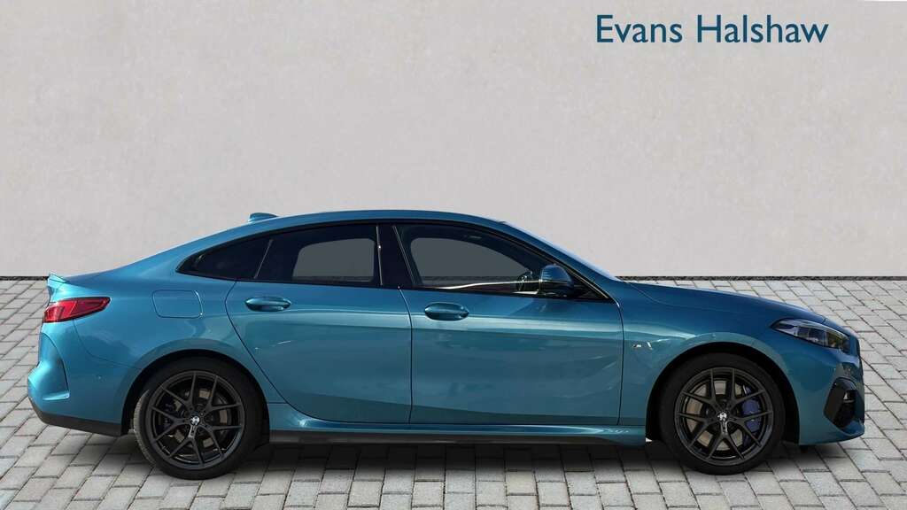 BMW 2 Series 218I 136 M Sport Dct 2022 YH71CCE Blue #5