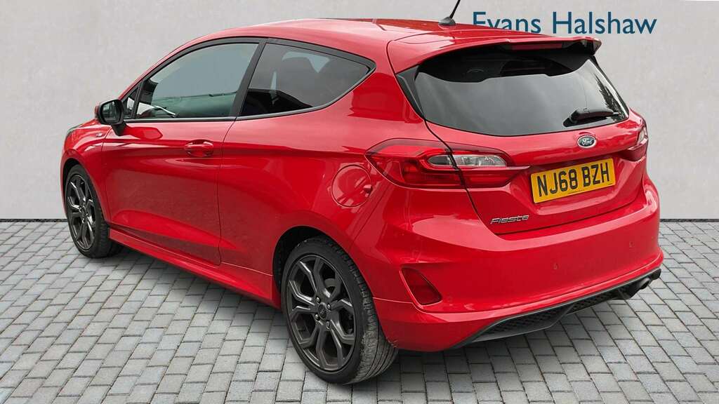 Ford Fiesta 1.0 Ecoboost 125 Titanium Silver #2