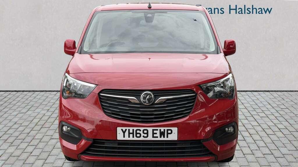 Vauxhall Combo Life 1.2 Turbo Energy 7 Seat 2019 Red #4