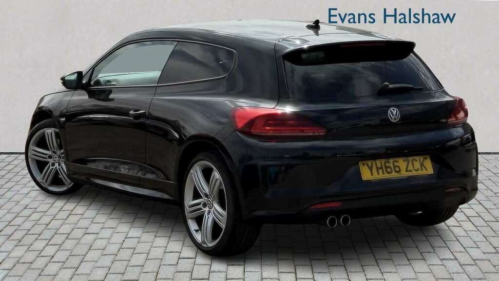 Volkswagen Scirocco 2.0 Tdi 184 Bluemotion Tech R-line 2016 Black #2
