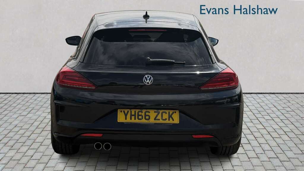 Volkswagen Scirocco 2.0 Tdi 184 Bluemotion Tech R-line 2016 Black #5