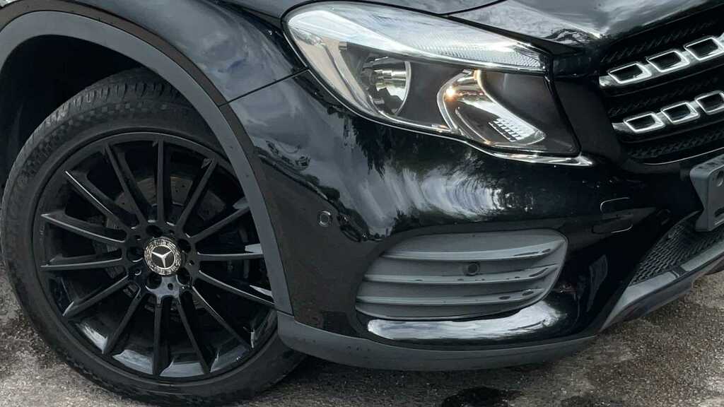 Mercedes-Benz GLA Class Gla 200 D Sport Executive Black #23