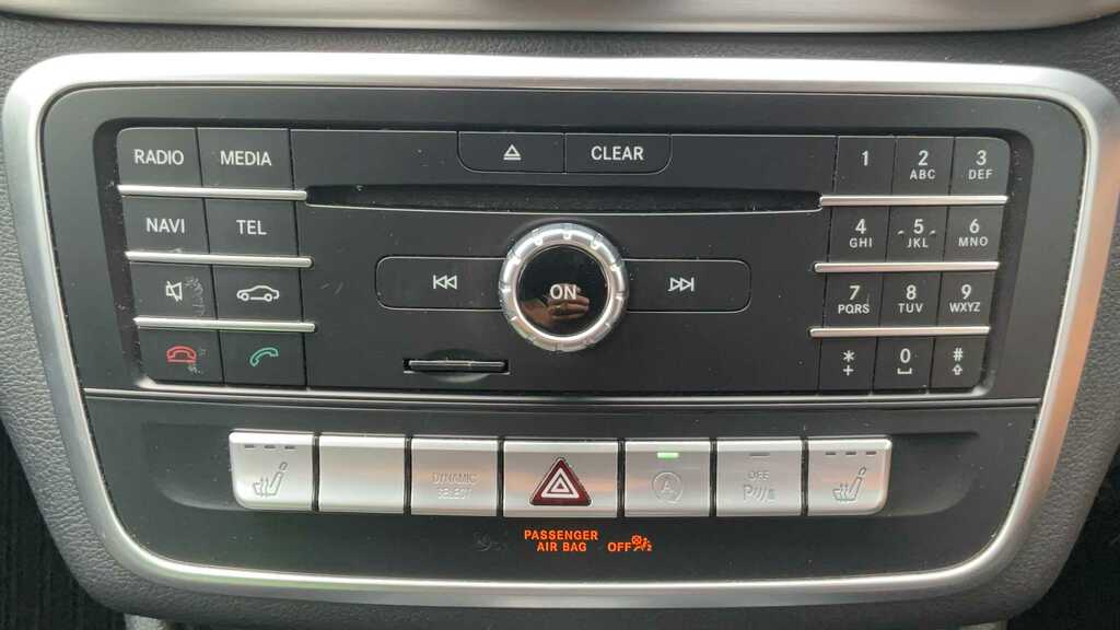 Mercedes-Benz GLA Class Gla 200 D Sport Executive Black #15