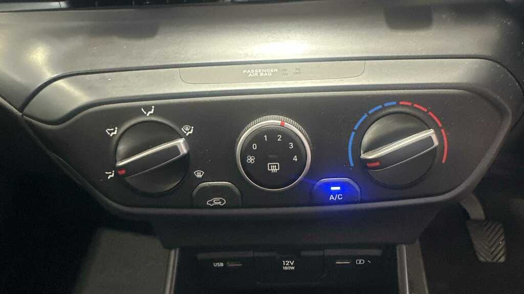 Hyundai I20 T-gdi Mhev Premium Hatchback Blue #16