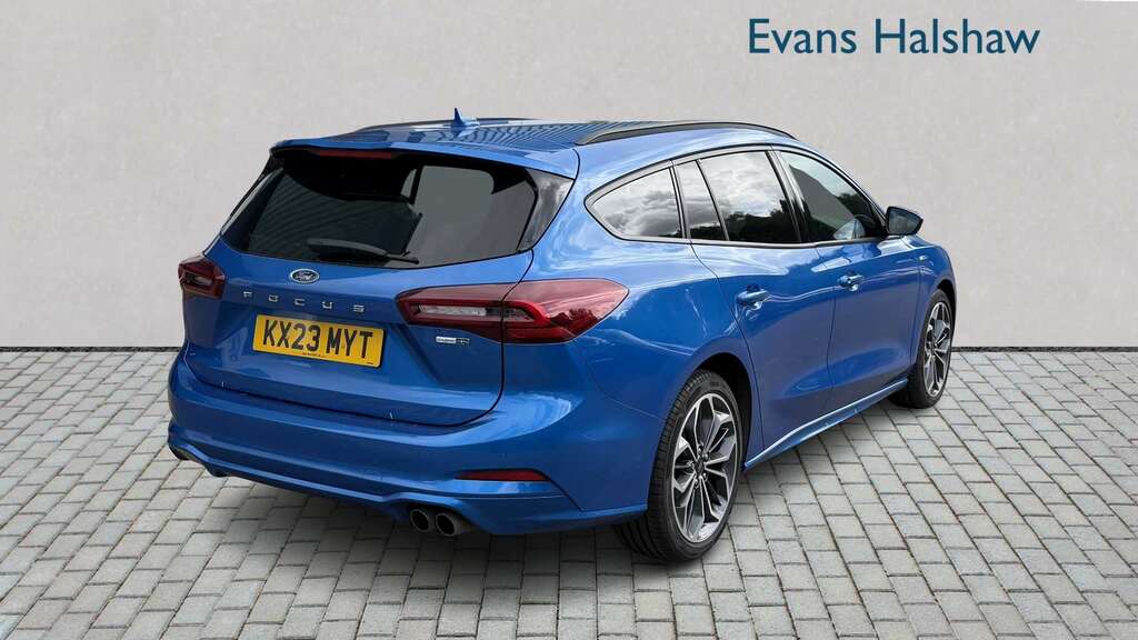 Ford Focus 1.0 Ecoboost Hybrid Mhev St-line X Red #4