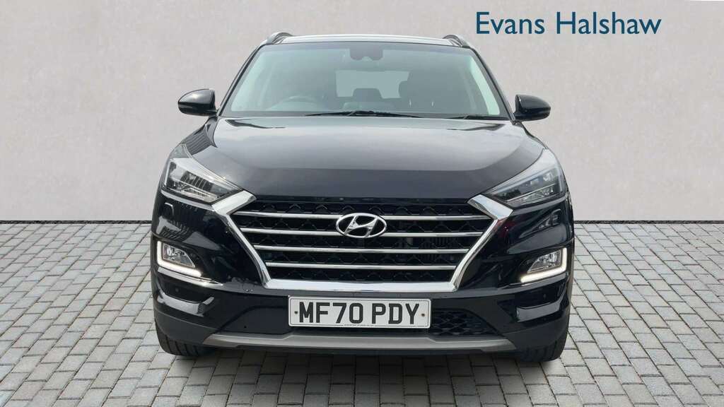 Hyundai Tucson 1.6 Crdi 136 Premium Se 2Wd Dct 2020 Black #4