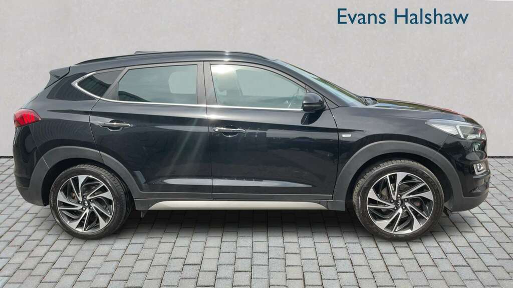 Hyundai Tucson 1.6 Crdi 136 Premium Se 2Wd Dct 2020 Black #3