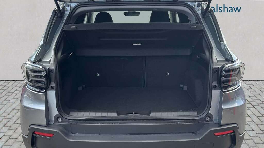 Jeep Avenger 1.2 Summit 2025 Grey #4