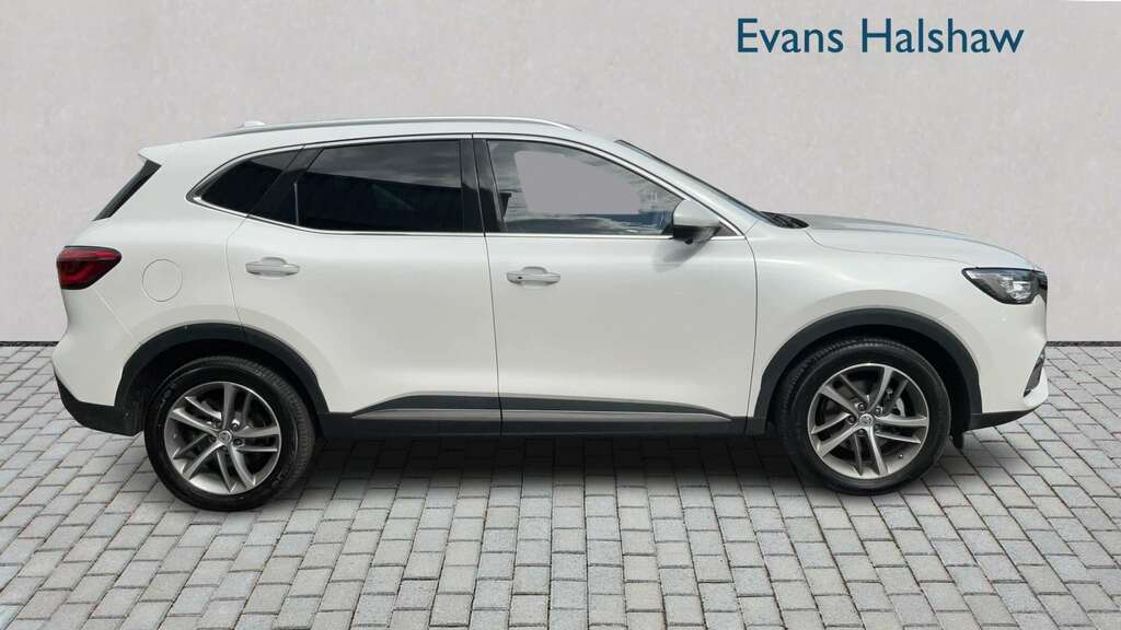 MG HS 1.5 T-gdi Phev Exclusive 2023 White #3