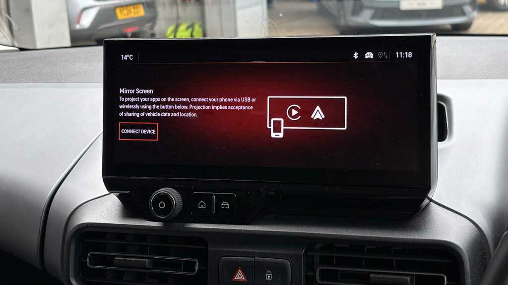 Vauxhall Combo-e Life 52Kwh Ultimate XL Mpv 7.4Kw Cha Black #15