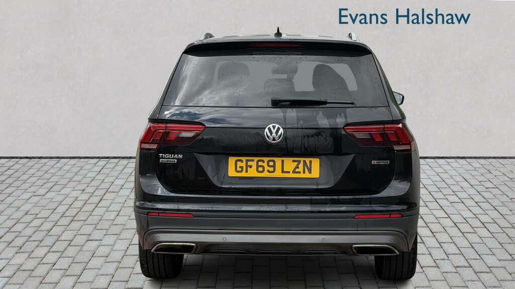 Volkswagen Tiguan Allspace 2.0 Tdi 4Motion Match Dsg 2019 Black #5