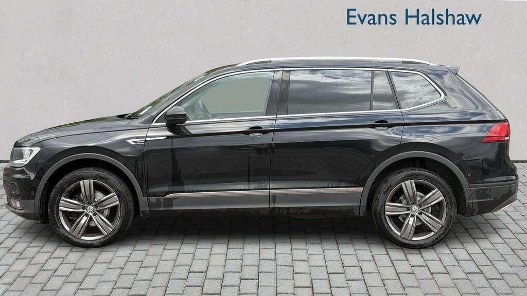 Volkswagen Tiguan Allspace 2.0 Tdi 4Motion Match Dsg 2019 Black #3
