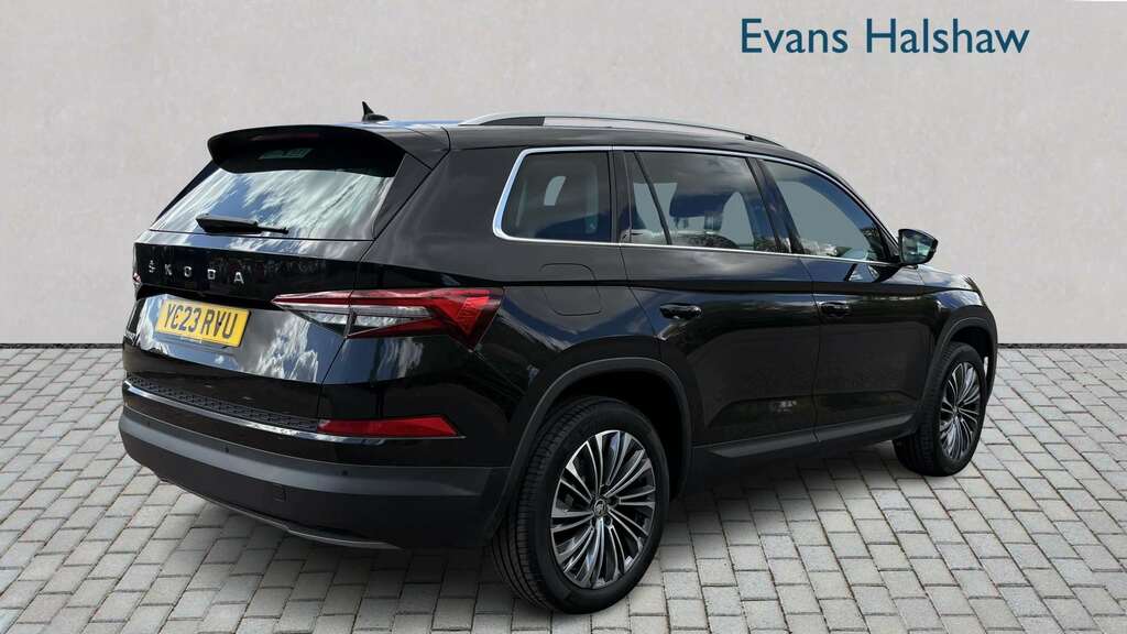 Skoda Kodiaq 1.5 Tsi Se L Executive Dsg 7 Seat 2023 YC23RVU Black #3