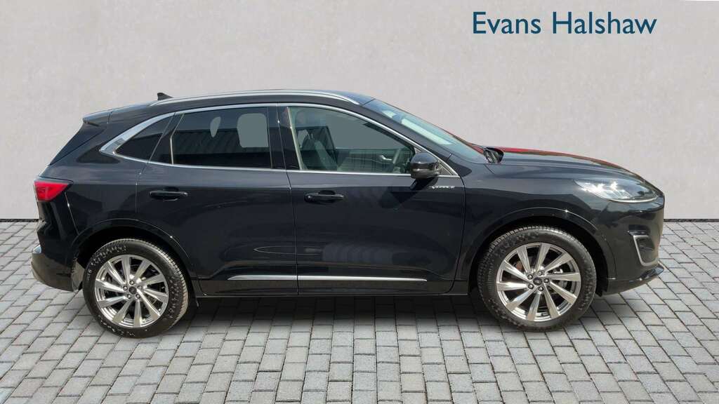 Ford Kuga 2.5 Fhev Vignale Cvt 2023 Black #3