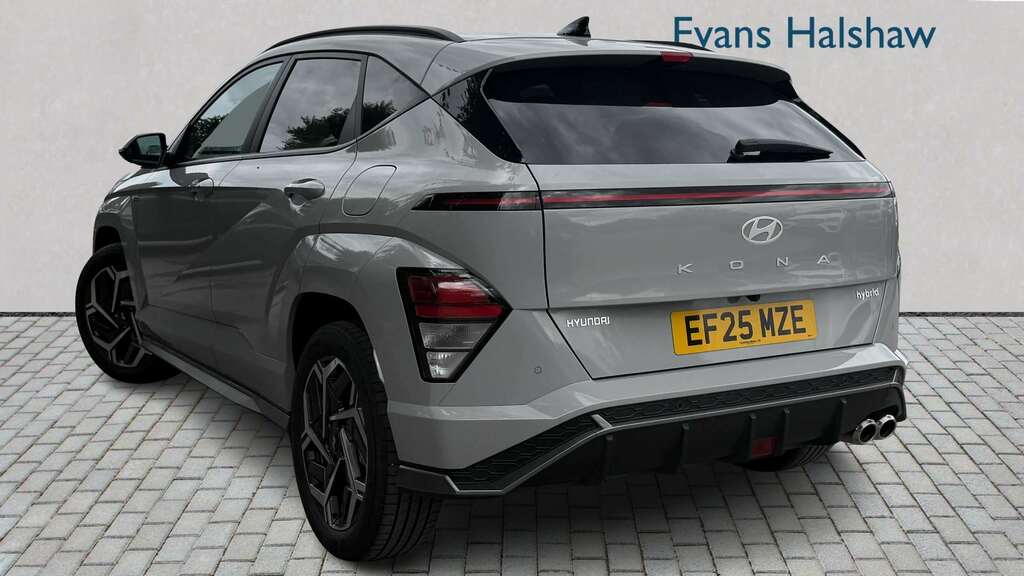 Hyundai Kona N Line White #2