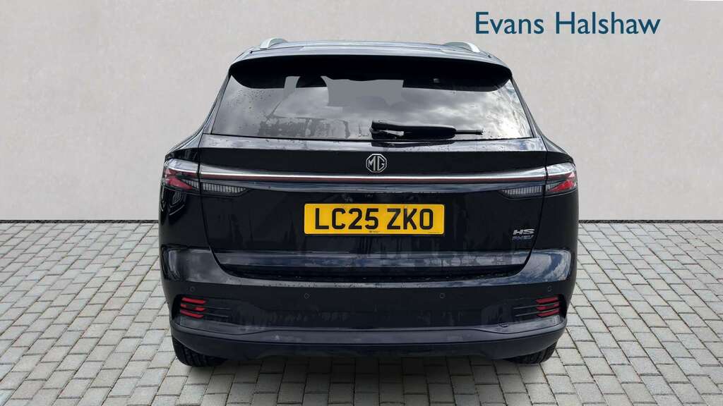 MG HS 1.5 Hybrid Plus Trophy Suv Hybrid White #5