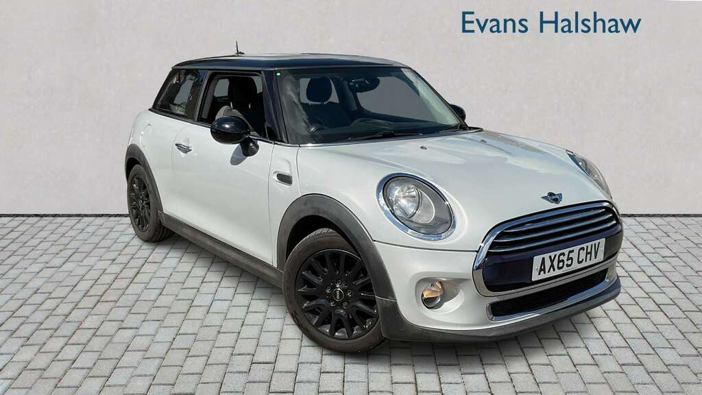 Mini Hatch 1.5 Cooper 2015 Silver