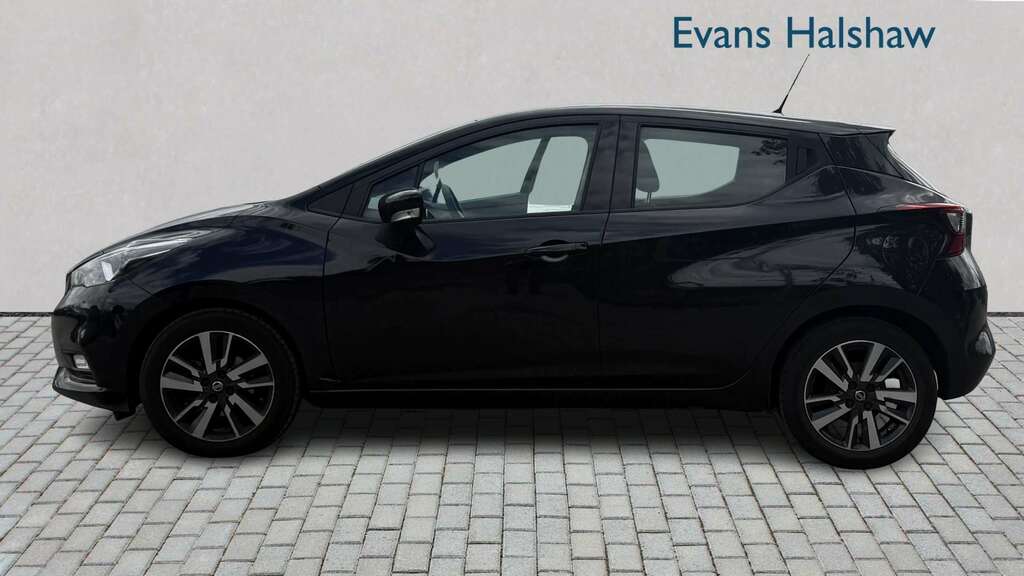 Nissan Micra 1.0 Acenta 2017 Black #5