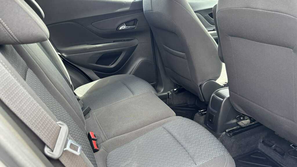 Vauxhall Mokka X 1.6I Active Suv White #9
