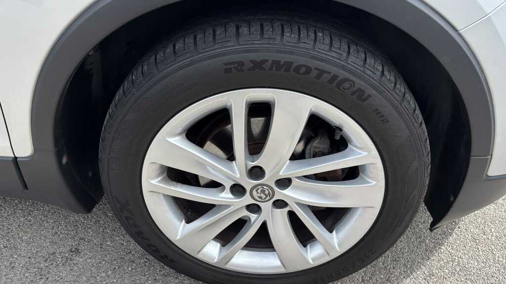 Vauxhall Mokka X 1.6I Active Suv White #8