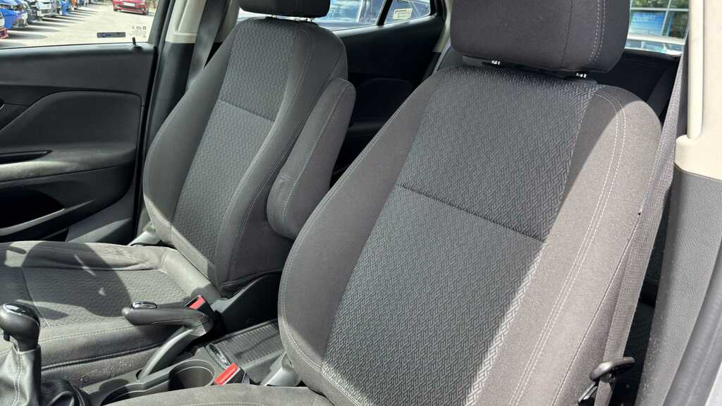 Vauxhall Mokka X 1.6I Active Suv White #11
