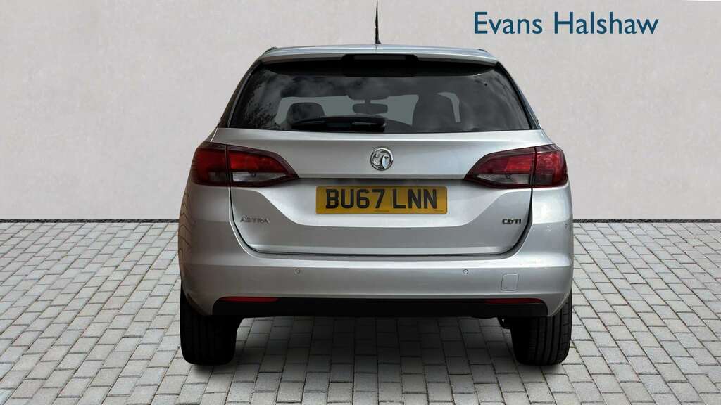 Vauxhall Astra 1.6 Cdti 16V 136 Design 2017 Silver #5