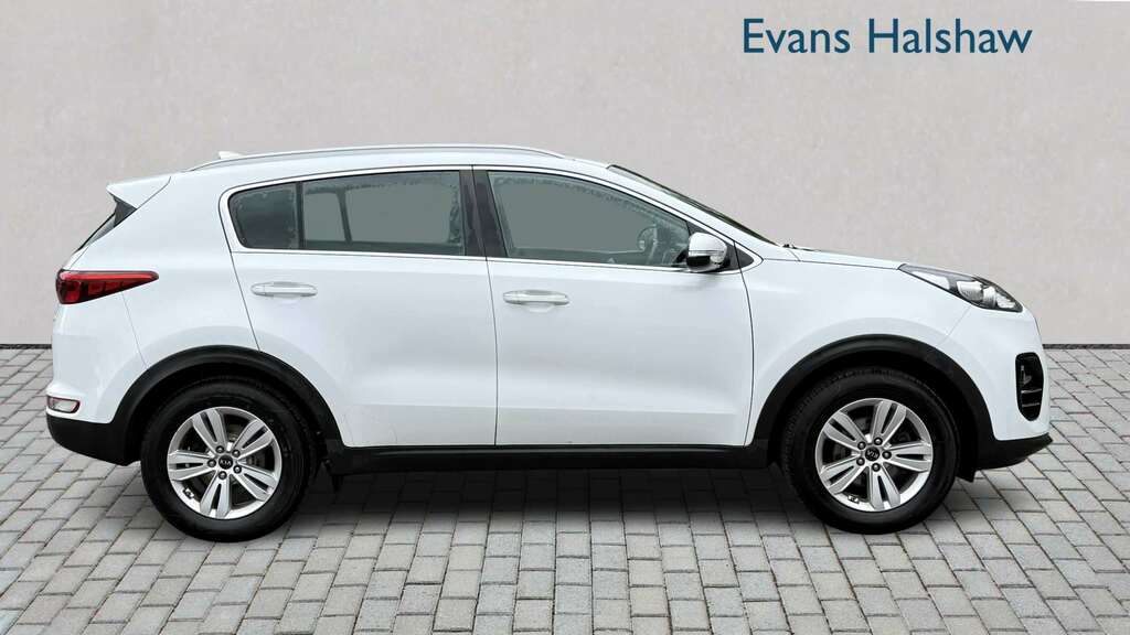 Kia Sportage 1.6 Gdi Isg 2 2017 White #4
