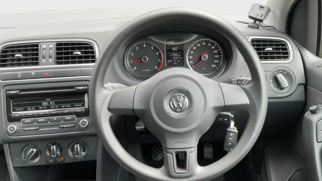 Volkswagen Polo 2013 63 1.2 #9