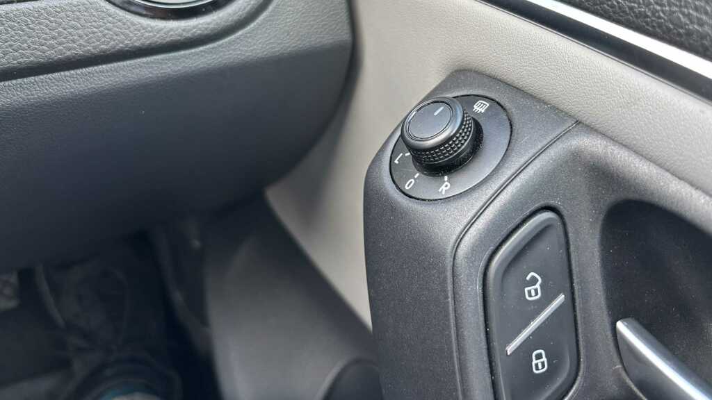 Volkswagen Polo Bluegt Silver #15