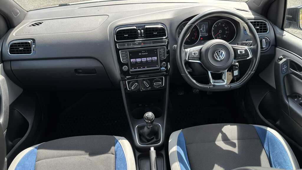 Volkswagen Polo Bluegt Silver #8