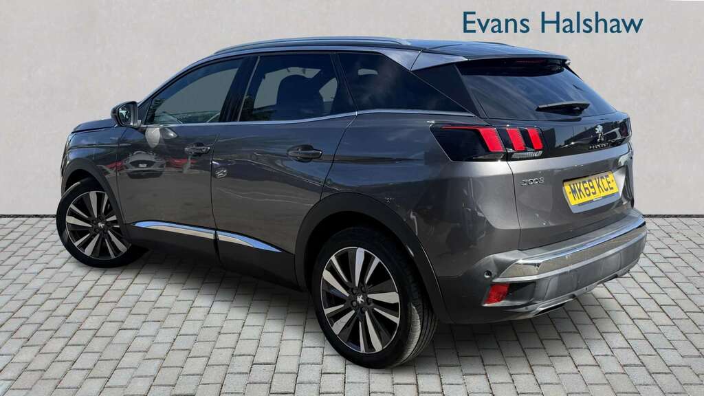 Peugeot 3008 1.5 Bluehdi Gt Line Premium Eat8 2020 Grey #2