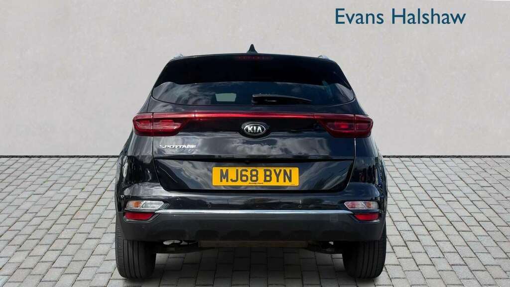 Kia Sportage 1.6T Gdi Isg 2 Awd 2018 Black #4