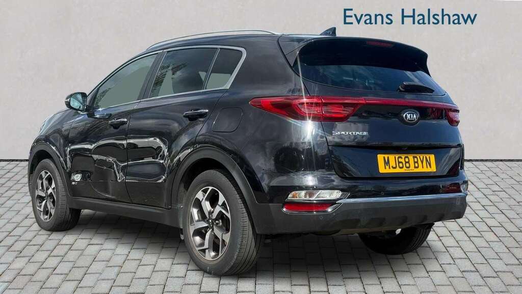 Kia Sportage 1.6T Gdi Isg 2 Awd 2018 Black #2