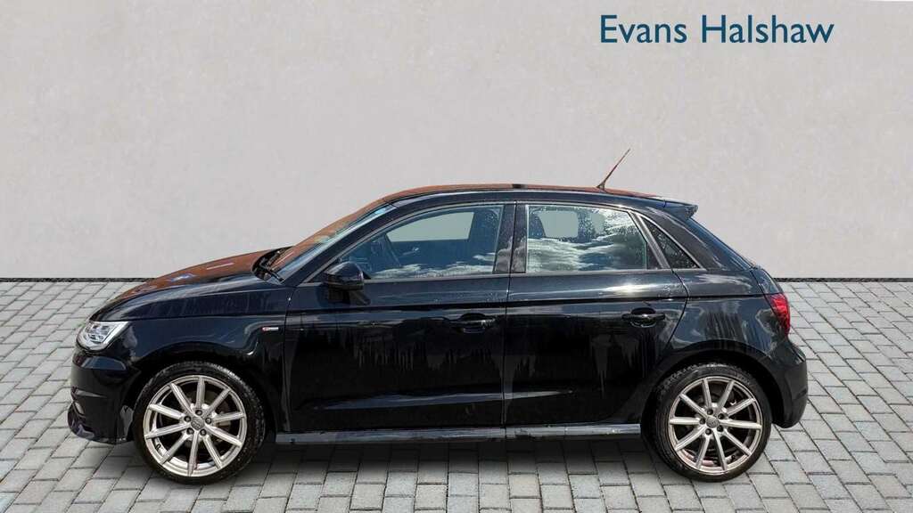 Audi A1 1.4 Tfsi Sport Nav Sportback 125 Ps Black #4