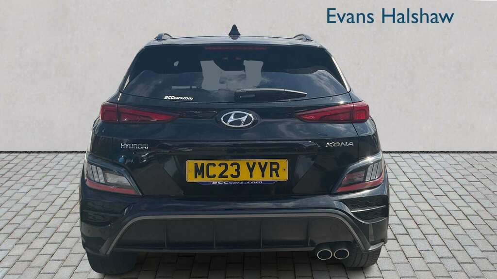 Hyundai Kona 1.0 Tgdi 48V Mhev N Line 2023 Black #4