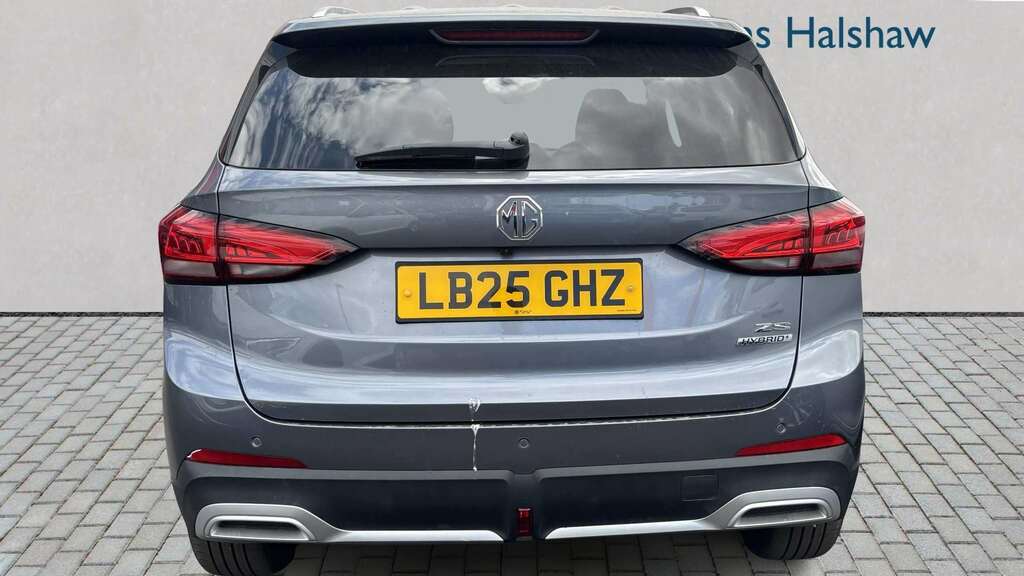 MG ZS 1.5 Hybrid Trophy 2025 Grey #2